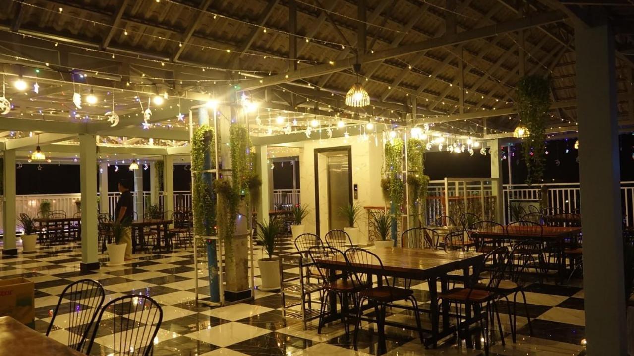 Sawadee Suorsdei Boutique Hotel Kampot Bagian luar foto
