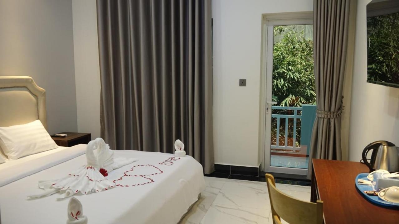 Sawadee Suorsdei Boutique Hotel Kampot Bagian luar foto