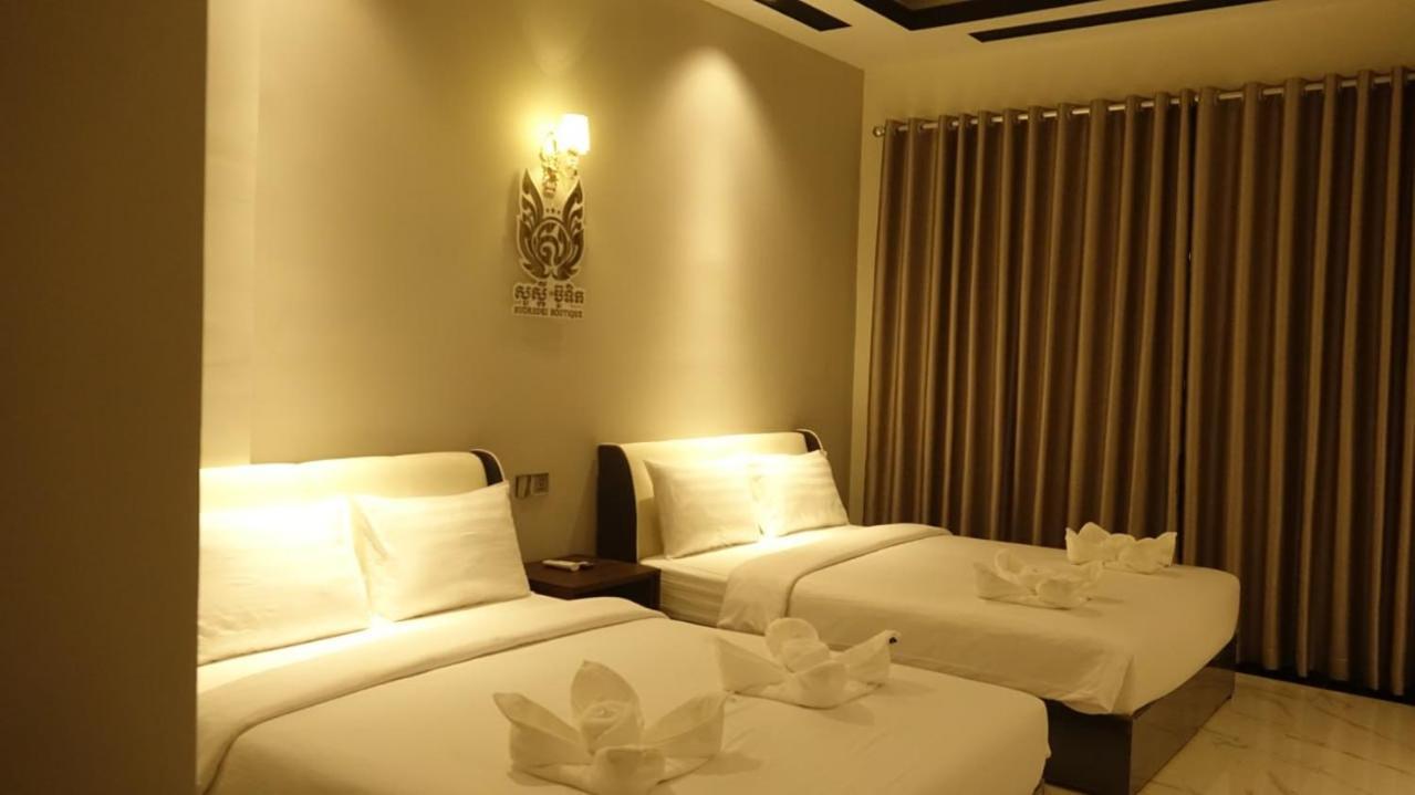 Sawadee Suorsdei Boutique Hotel Kampot Bagian luar foto